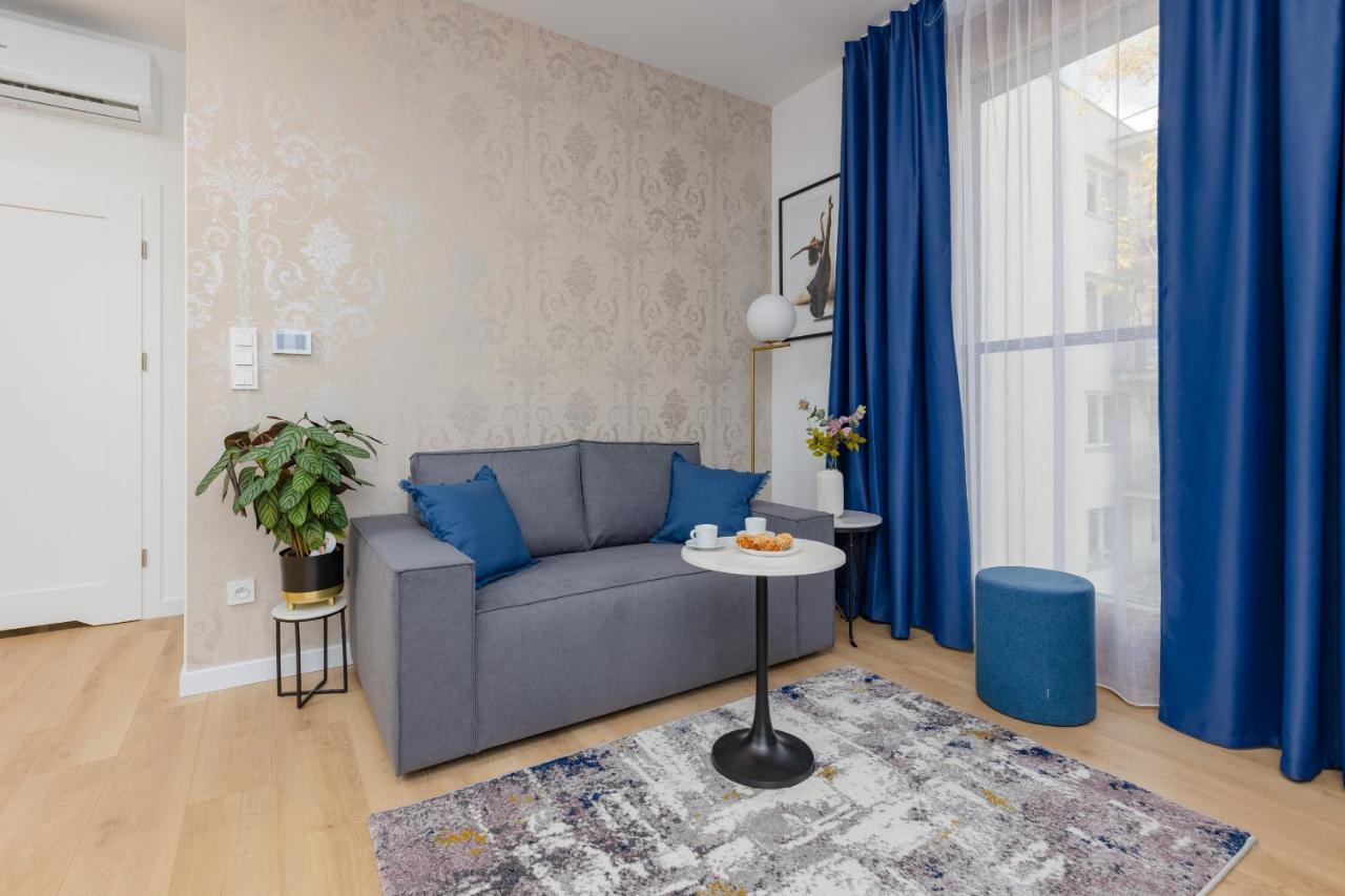Warszawa Śródmieście Bonifraterska Apartments by Renters Varsóvia Exterior foto