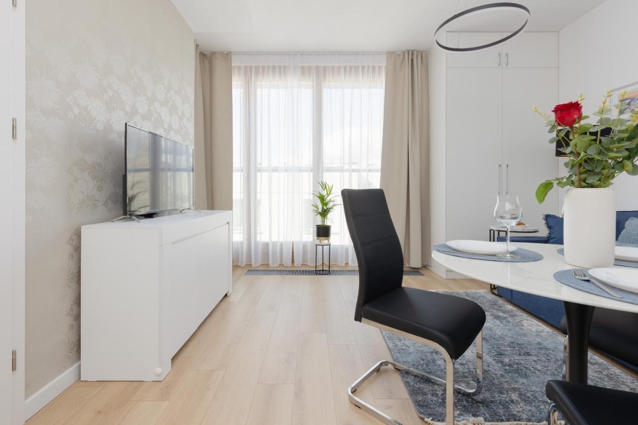 Warszawa Śródmieście Bonifraterska Apartments by Renters Varsóvia Exterior foto